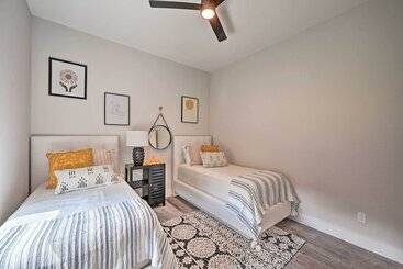 별장 Sand Volleyball Court, Pool & Spa: Naples Gem!