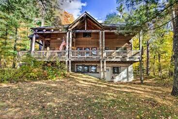 별장 Spacious Lakefront Cabin W/ Fire Pit & Grill!