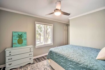 بيت ريفى Sunny Edisto Island Duplex   Half Mile To Beach!