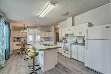 별장 Sunny Retreat ~ 5 Mi To Homosassa State Park