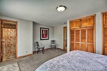 コテージ Updated Farmhouse W/ Deck On Central Oregon Canal!