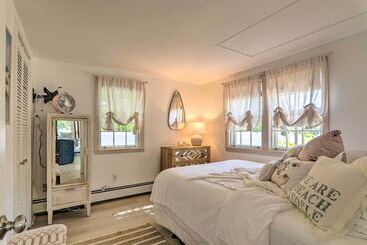 コテージ Charming West Yarmouth Home ~ 2 Mi To Beach!