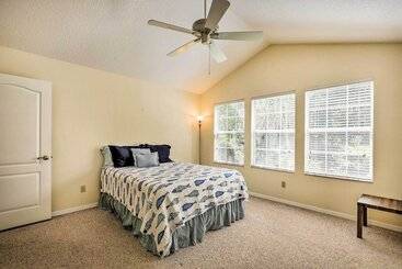 بيت ريفى Charming Waldo Getaway Near Lake Santa Fe!