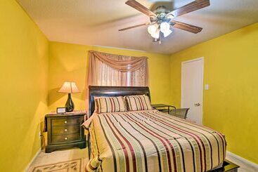 کلبه Family Friendly Home ~ 12 Mi To Space Center!