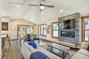 コテージ Frisco House  Rooftop Deck W/ Fire Pit Table