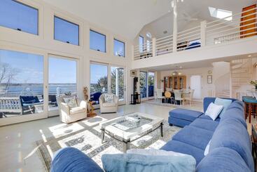 茅舍 Wellfleet Home W/ Deck, Bay Views & Kayaks