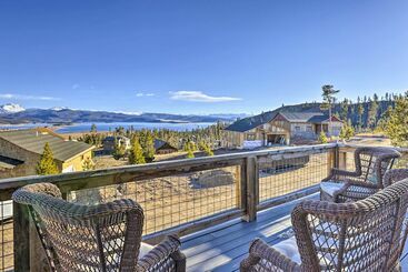 Сельский дом Balconies & Idyllic Views: Grand Lake Haven!