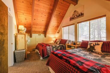 별장 Furnished Deck: High Sierra Cabin In Twain Harte!