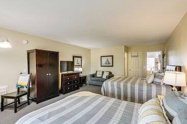 별장 1 Mi To Margaritaville Resort: Osage Beach Home!