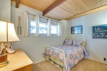 קוטג'' Lake Arrowhead Family Home W/ Game Room