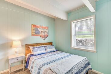 بيت ريفى Game Room & Dock: Waterfront Osage Beach Home!