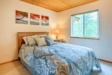 コテージ Hot Tub Access, Near Skiing: Tahoe Donner Cabin