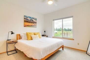 بيت ريفى Modern Pagosa Springs Home W/ Deck On Village Lake