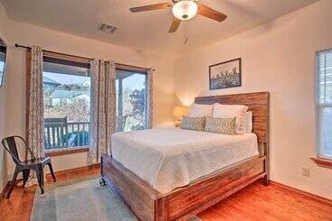 コテージ Updated Cabin W/ 360 Degree Mtn View: 1 Mi To Lake