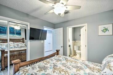 بيت ريفى Pensacola Home   2 Blocks From Boat Launch!