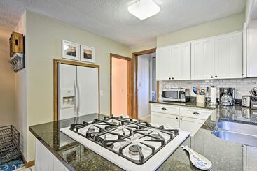 Waterfront Petoskey Cottage W/ Deck + Grill!