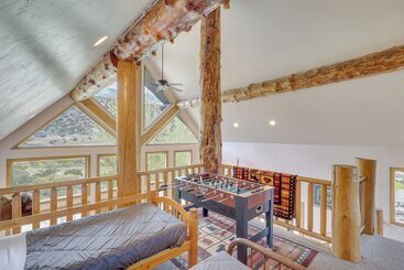 Сельский дом Rustic Sterling Cabin: Walk To Palisade Lake!