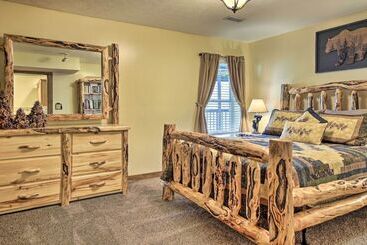 茅舍 Strawberry Plains Cabin: Private Pond & Game Room!