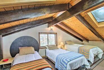 별장 Swiss Style Chalet W/ Fireplace   Near Story Land!