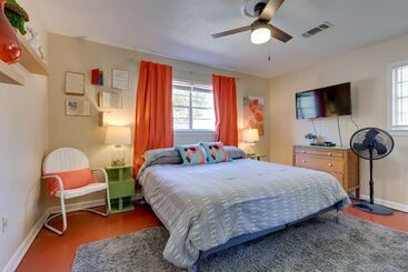 بيت ريفى Vibrant Pass Christian Oasis   3 Blocks To Beach!