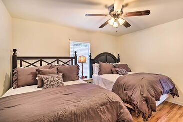 بيت ريفى Waterfront Lake Martin Home W/ Private Dock & View