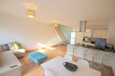 Grand Central Apartments By Paymán Club