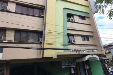 فندق Buenbella Pension House