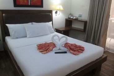 Hotel Giulius Boracay Italian Resort