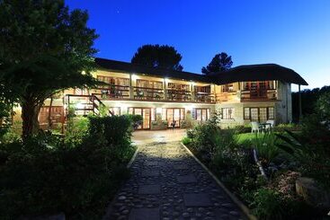 ホテル Storms River Guest Lodge