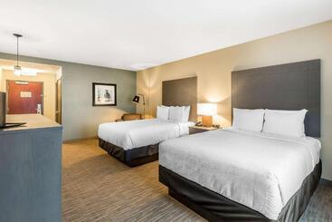 Marina Bay Hotel & Suites, Ascend Hotel Collection