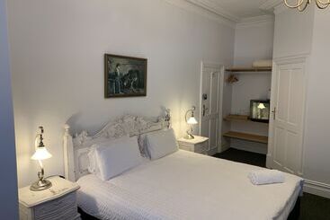 بنسيون Arundel S Boutique Accommodation