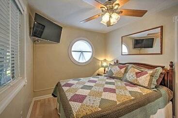 بيت ريفى Bay St. Louis House W/ Boat Dock & Launch!