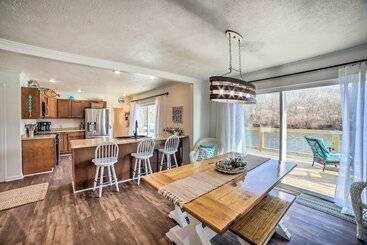 بيت ريفى Charming Riverfront Retreat In Monticello!