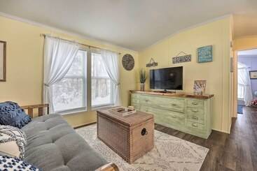 Сельский дом Charming South Haven Home   Great Location!