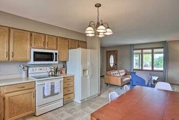 بيت ريفى Cozy Sturgis Home W/ Yard, 2 Mi To Main St!
