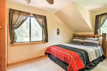 بيت ريفى Cozy Utah Cabin W/ Deck & Fire Pit!