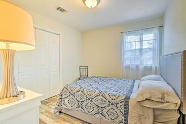 بيت ريفى Long Beach Hideaway: Walk To Beach, Shops & Bars!