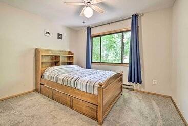 بيت ريفى Resting Bear Chalet W/ Community Amenities!