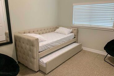 بيت ريفى Spacious Houston Home ~ 16 Mi To Nrg Stadium!