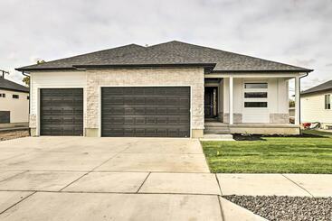 コテージ Beautiful Salt Lake City Home W/ Huge Yard!