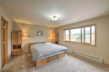 Сельский дом Buena Vista Home W/ Stunning Views On ~ 7 Acres!