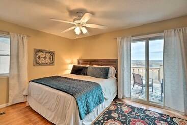 بيت ريفى Charming Mountain Home Retreat W/ Lake Views!