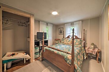 Cheerful Grand Rivers Cottage, 1/2 Mi To Lake
