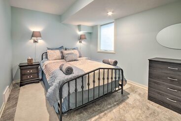 별장 Family Home On Crystal Lake W/ Private Beach!