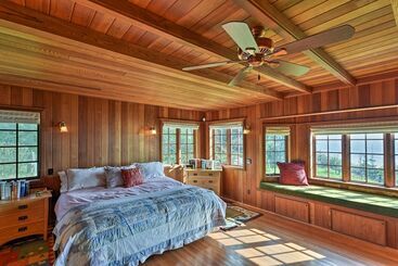 별장 Forested Gold Beach House W/ Panoramic Ocean Views