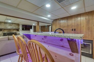 Сельский дом Mcgaheysville Vacation Rental: Yard & Fire Pit!