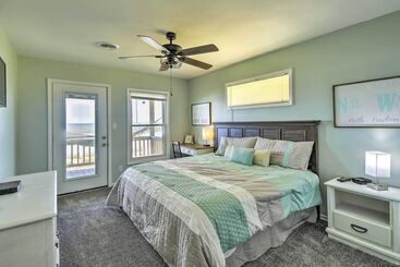 별장 Oceanfront Retreat W/ Holden Beach Access!