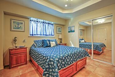 Port Isabel Cottage < 5 Mi To South Padre Island!