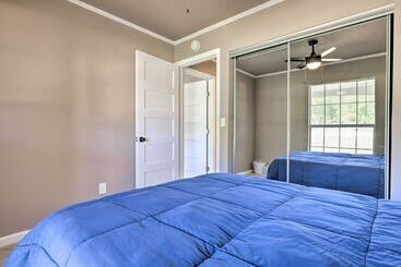 별장 Quiet Haven W/ Hot Tub, 4 Mi To Canyon Lake!