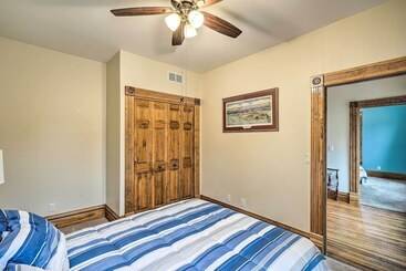 Сельский дом < 1 Mi To Downtown: Historic Dubuque Gem!